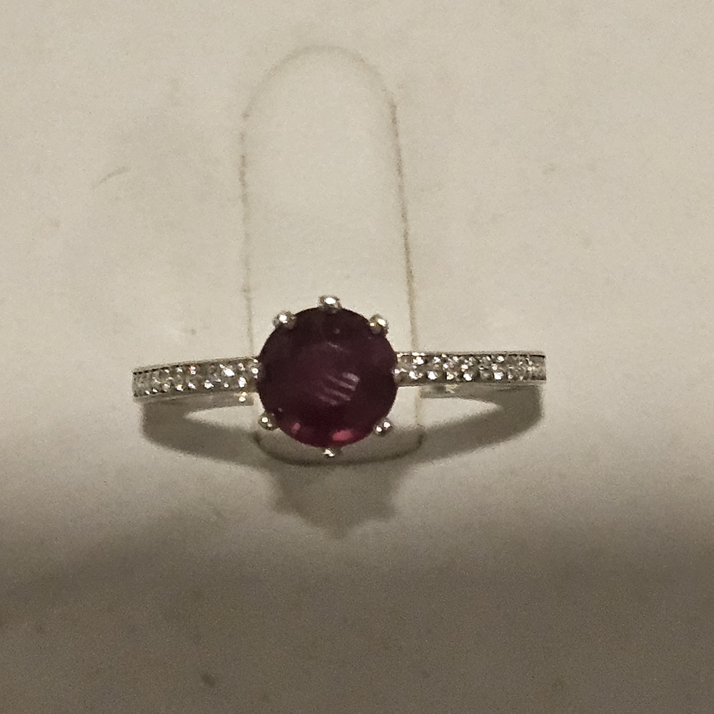 Natural Ruby Ring - Picture 4 of 7